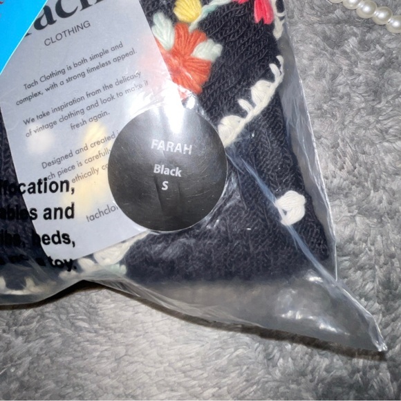 TACH CLOTHING FARAH HAND KNITTED WOOL CARDIGAN - Picture 6 of 14